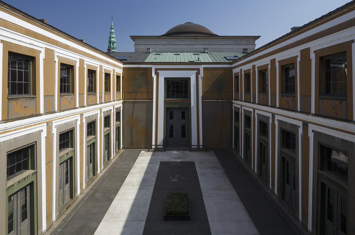 Thorvaldsens Museum ga rden (2)